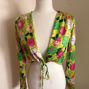 Zara Green, Pink, and White Floral Blouse Crop Tie Front Long Sleeves Size M